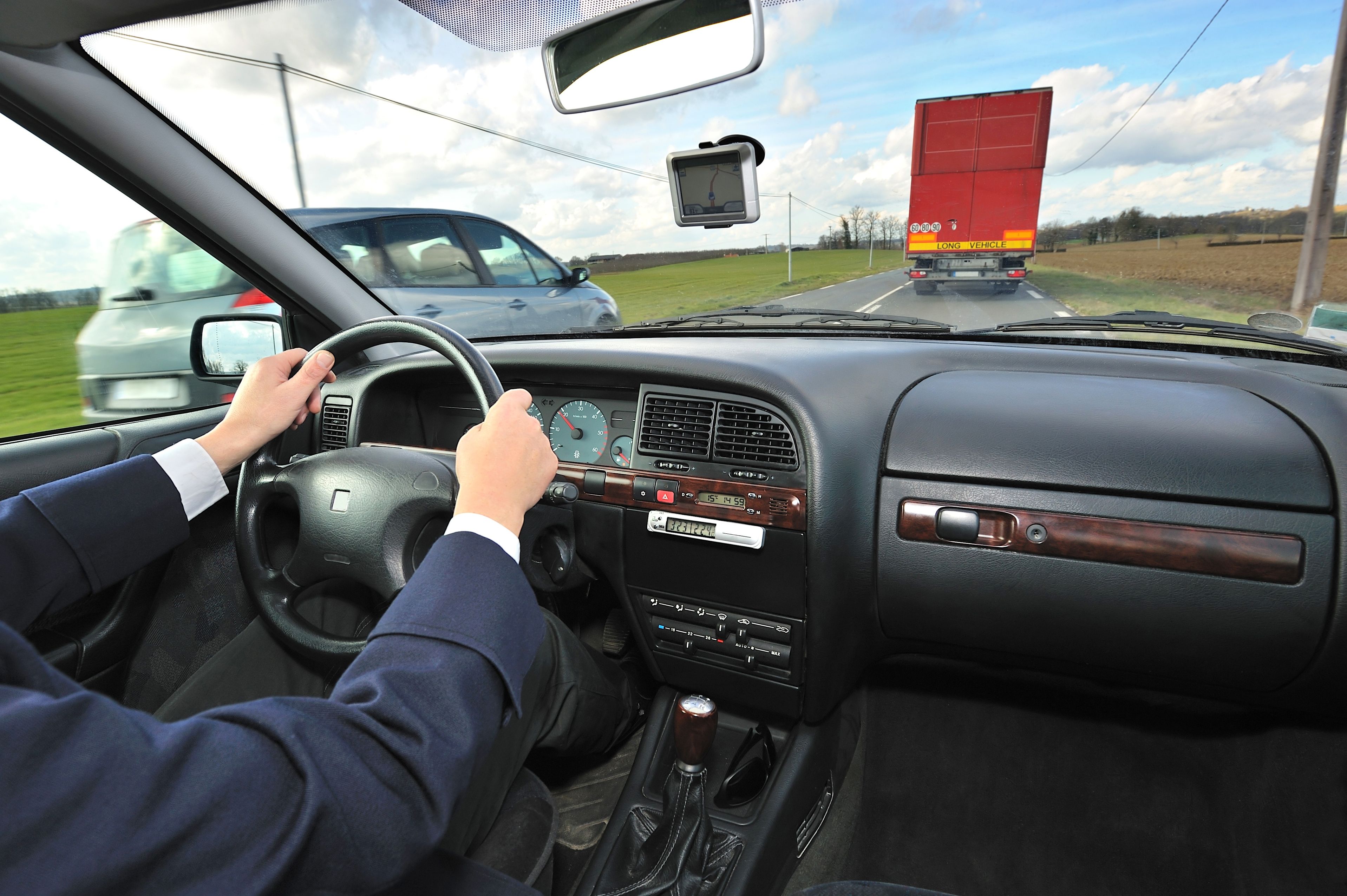 Is there a Crack in Your Auto Glass in Newport News, VA?