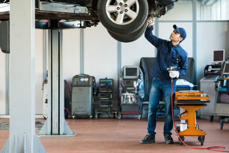 How Does Wheel Alignment in Vista, CA Affect the Tires and Car Performance?